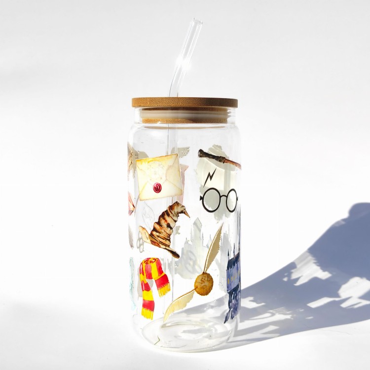 Szklanka 550 ml z bambusową pokrywką i słomką - inspirowany harrym potterem hogwart szkoła magii - pocichutku.pl