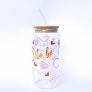 Szklanka 550 ml z pokrywką i słomką - bride to be dla przyszłej panny młodej wieczór panieński, w kolorach różu i pomarańczy - pocichutku.pl