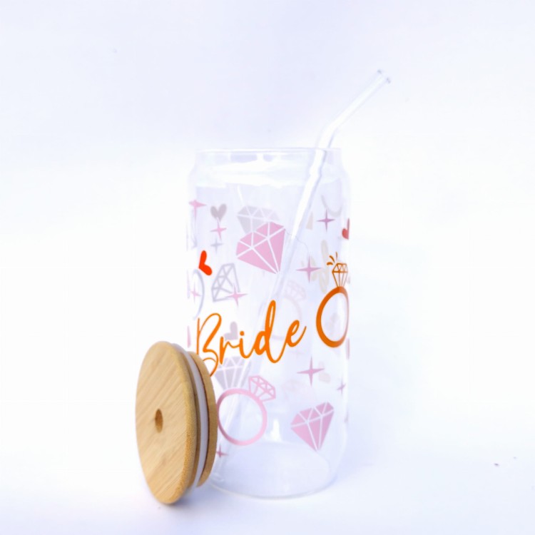 Szklanka 550 ml z pokrywką i słomką - bride to be dla przyszłej panny młodej wieczór panieński, w kolorach różu i pomarańczy - pocichutku.pl