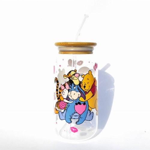 Szklanka 550 ml z bambusową pokrywką i słomką – love kłapouchy - kubek z kubusia pucharka - osiołek - pocichutku.pl