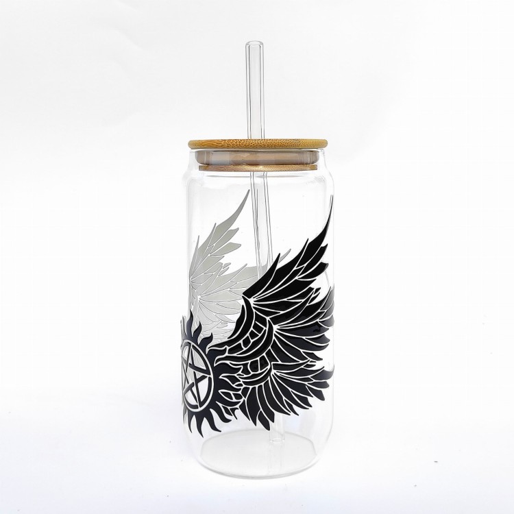 Szklanka 550 ml z bambusową pokrywką i słomką – supernatural outlet skrzydła - pocichutku.pl