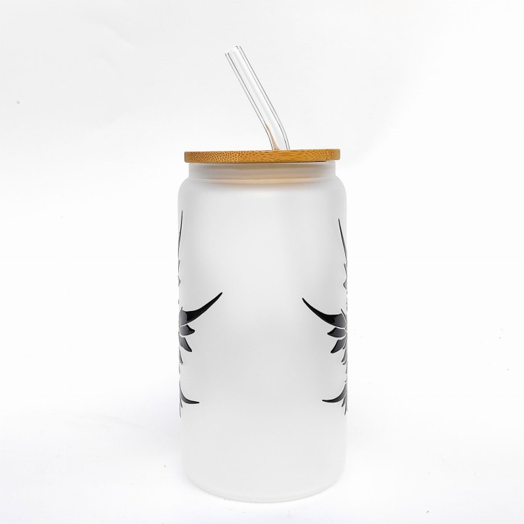 Szklanka 550 ml z bambusową pokrywką i słomką – supernatural outlet skrzydła mleczne szkło - pocichutku.pl