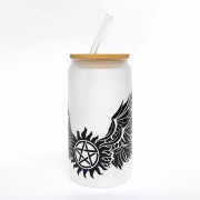 Szklanka 550 ml z bambusową pokrywką i słomką – supernatural outlet skrzydła mleczne szkło - pocichutku.pl