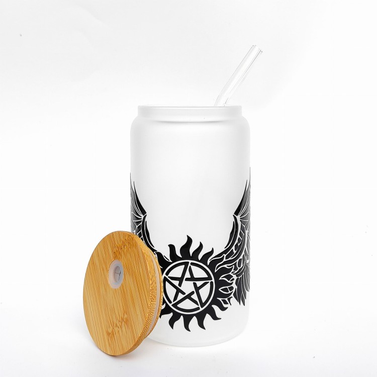 Szklanka 550 ml z bambusową pokrywką i słomką – supernatural outlet skrzydła mleczne szkło - pocichutku.pl