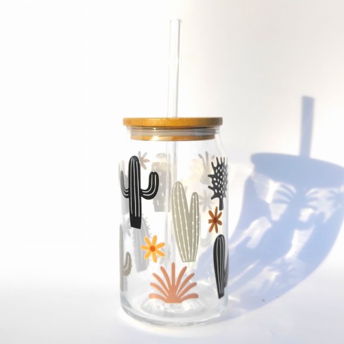 Szklanka 500 ml z bambusową pokrywką i słomką - kubek w kaktusy  - pocichutku.pl