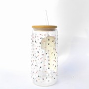 Szklanka 550 ml z bambusową pokrywką i słomką - kotek i need space potrzebuje miejsca spokoju kubek dla introwertyka - pocichutku.pl