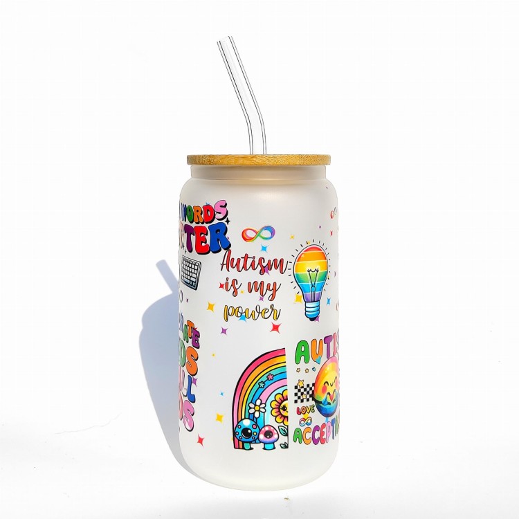 Szklanka 550 ml z bambusową pokrywką i słomką - outlet autyzm duma z autyzmu autystyczne dziecko  - pocichutku.pl
