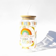 Szklanka 550 ml z bambusową pokrywką i słomką - Beatiful day to leave me alone - piękny dzień by zostawić mnie w spokoju - pocichutku.pl