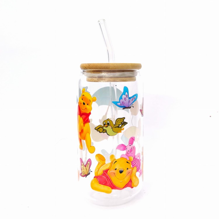 Kubuś Puchatek z Krzysiem - szklanka dla dziecka z pokrywką i słomką 550 ml - pocichutku.pl