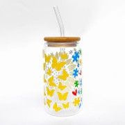 Szklanka 550 ml z bambusową pokrywką i słomką - słonecznik z puzzlami symbolem autyzmu, autystyczny słonecznik - pocichutku.pl