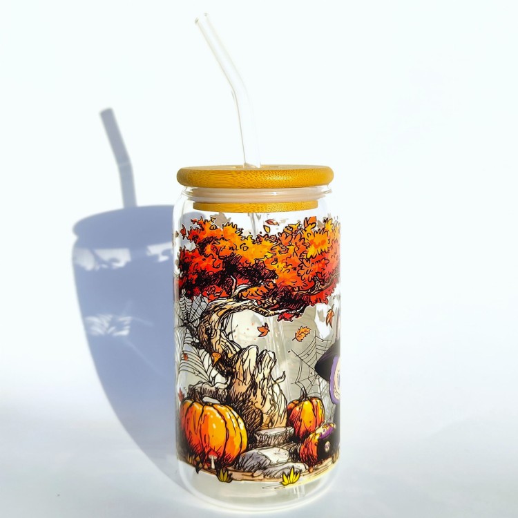 Szklanka 500 ml z bambusową pokrywką i słomką - labubu w wersji jesiennej halloween - pocichutku.pl