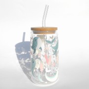Szklanka 500 ml z bambusową pokrywką i słomką - baby shark rekiny dla dzieci w pastelowych kolorach - pocichutku.pl