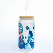 Szklanka 550 ml mleczna szkło z bambusowa pokrywką i słomką - Frozen Kraina Śniego Elsa i Olaf na mlecznym szkle z akcentem Starbucks - pocichutku.pl