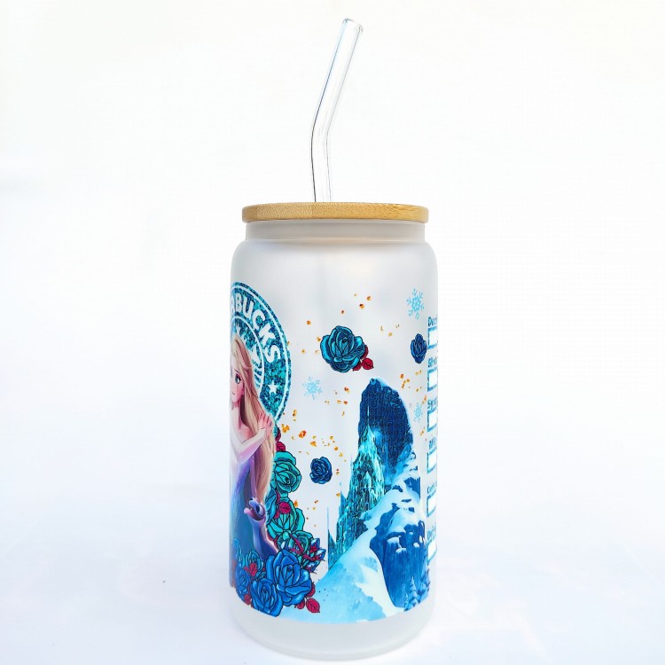 Szklanka 550 ml mleczna szkło z bambusowa pokrywką i słomką - Frozen Kraina Śniego Elsa i Olaf na mlecznym szkle z akcentem Starbucks - pocichutku.pl