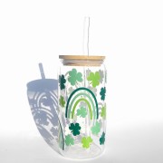 Szklanka 550 ml z bambusową pokrywką i słomką - zielona tęcza z koniczyną na szczęście szklanka dla maturzysty - pocichutku.pl