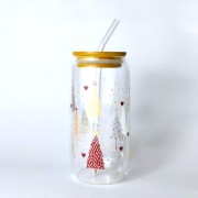Szklanka 550 ml z bambusową pokrywką i słomką - złote i bordowe choinki, wersja minimalistyczna i elegancja - pocichutku.pl