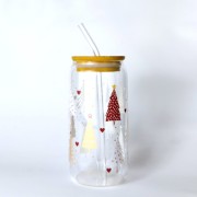 Szklanka 550 ml z bambusową pokrywką i słomką - złote i bordowe choinki, wersja minimalistyczna i elegancja - pocichutku.pl