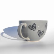 Porcelanowa filiżanka w serduszka w panterkę - pocichutku.pl