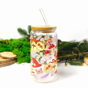 Szklany kubek 550 ml z bambusową pokrywką i słomką - Zaczarowana - elementy z świata romansu i fantastyki - pocichutku.pl