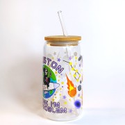 Szklany kubek 550 ml z bambusową pokrywką i słomką - Houston! I think i'm the problem! - pocichutku.pl