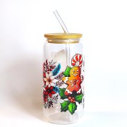 Świąteczny szklany kubek 550 ml z bambusową pokrywką i słomką - czas na pieczenie pierniczków! - pocichutku.pl