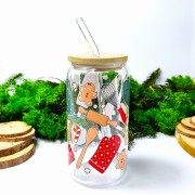Szklany kubek 550 ml z bambusową pokrywką i słomką - upieczmy coś z akcesoriami do pieczenia rękawice kuchenne pierniczki trzepaczka zielono-czerwony - pocichutku.pl