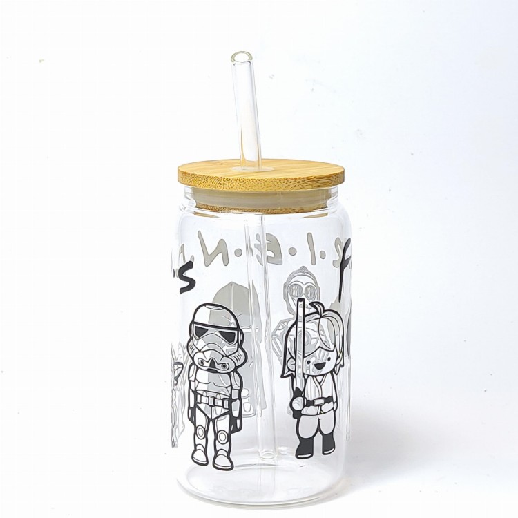 Szklany kubek 350 ml z bambusową pokrywką i słomką - postacie zarys inspirowane Star Wars z dopiskiem PRZYJACIELE - pocichutku.pl
