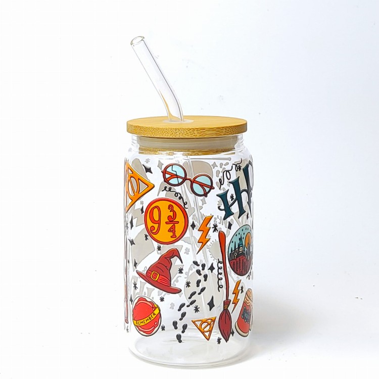 Szklany kubek 350 ml z drewnianą pokrywką i słomką - szklanka inspirowana serią Harry Potter - pocichutku.pl
