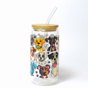 Szklany kubek 550 ml z bambusową pokrywką i słomką - OUTLET - kundelka - jeden z piesków uszkodzony - pocichutku.pl