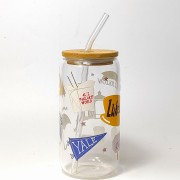 Szklanka 550 ml z bambusową pokrywką i słomką - grafika inspirowaną serialem "Kochane kłopoty" - pocichutku.p