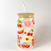 Szklany kubek 550 ml z rurką i pokrywką - pikantne historie - kubek dla miłośniczek romansów - pocichutku.pl
