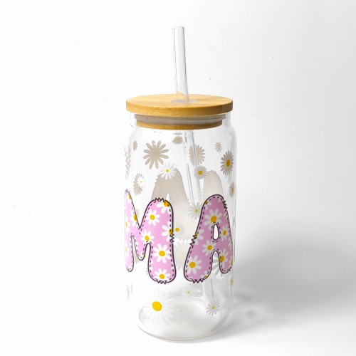 Szklany kubek 550 ml z rurką i pokrywką - różowy, pluszowy napis "mama" z stokrotkami na i wokół napisu - pocichutku.pl
