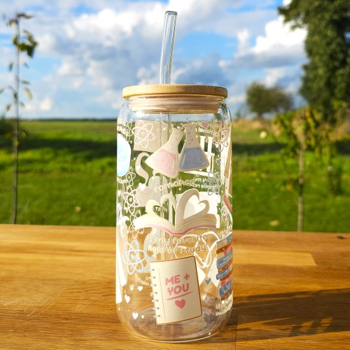 Szklany kubek 550  ml z pokrywką i słomką - SMET Romance - romans z nauką w tle  - pocichutku.pl