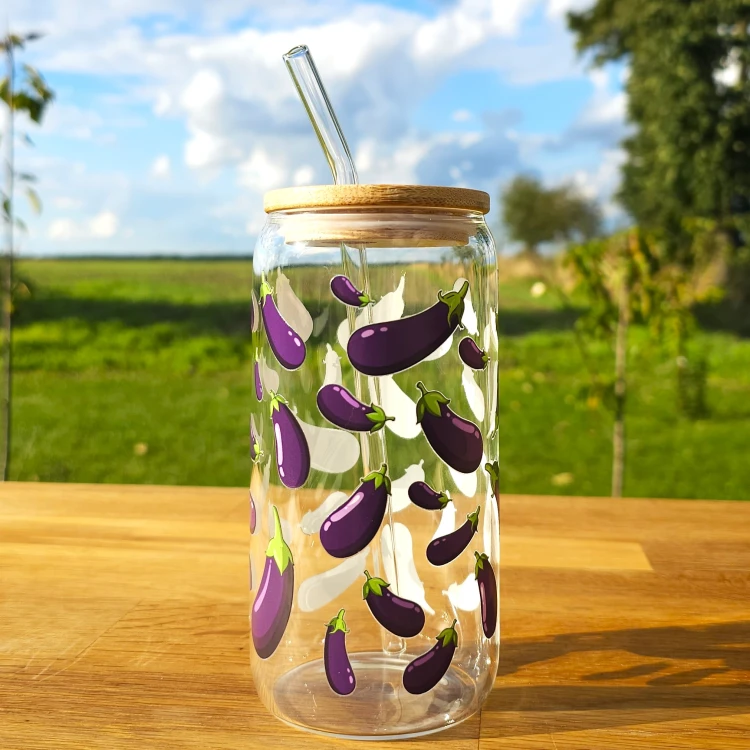Szklany kubek 550  ml z pokrywką i słomką - bakłażany  - pocichutku.pl