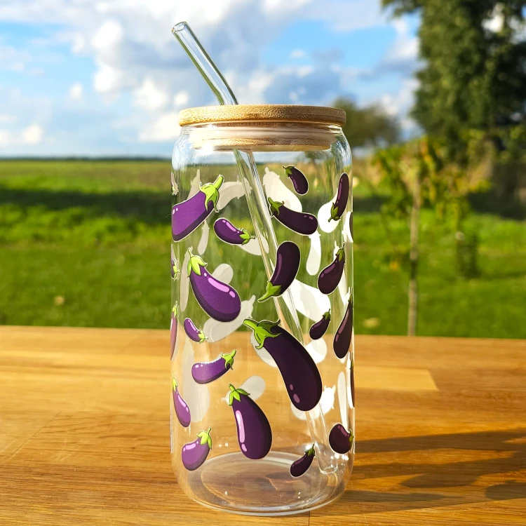 Szklany kubek 550  ml z pokrywką i słomką - bakłażany  - pocichutku.pl