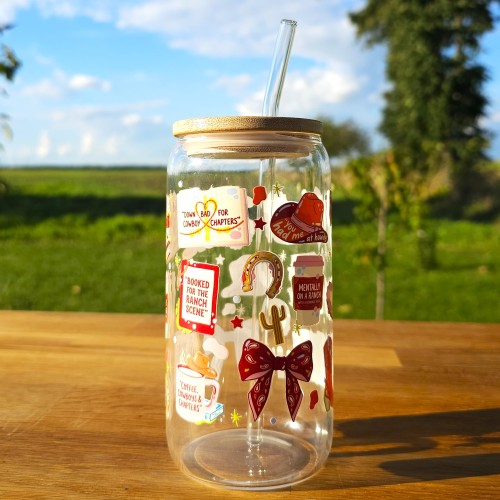 Szklany kubek 550  ml z pokrywką i słomką - save a horse and read cowboy romance kowbojski romans - pocichutku.pl