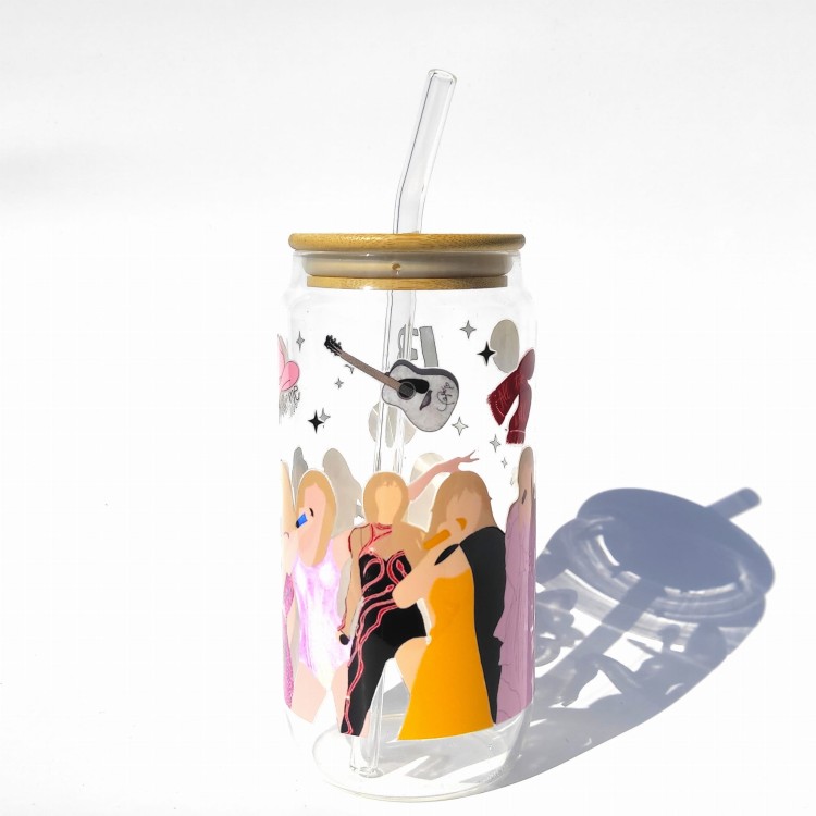 Szklanka 550 ml z bambusową pokrywką i słomką - inspirowany Taylor Swift koncertem eras tour - pocichutku.pl