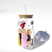 Szklanka 550 ml z bambusową pokrywką i słomką - inspirowany Taylor Swift koncertem eras tour - pocichutku.pl