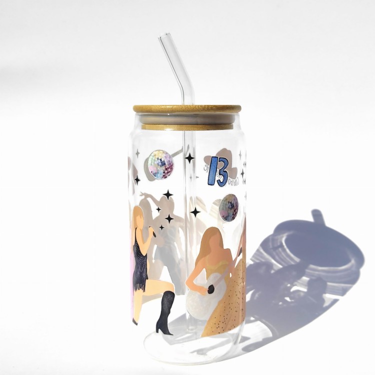 Szklanka 550 ml z bambusową pokrywką i słomką - inspirowany Taylor Swift koncertem eras tour - pocichutku.pl